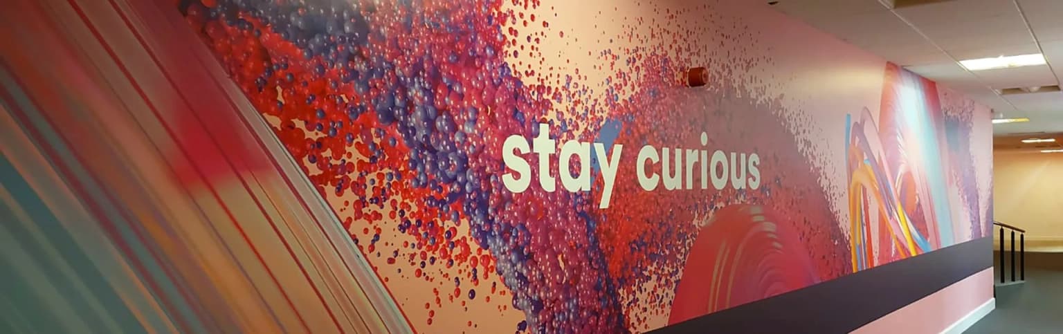 Custom Interior Office & Lobby Décor Solutions to Elevate Your Brand